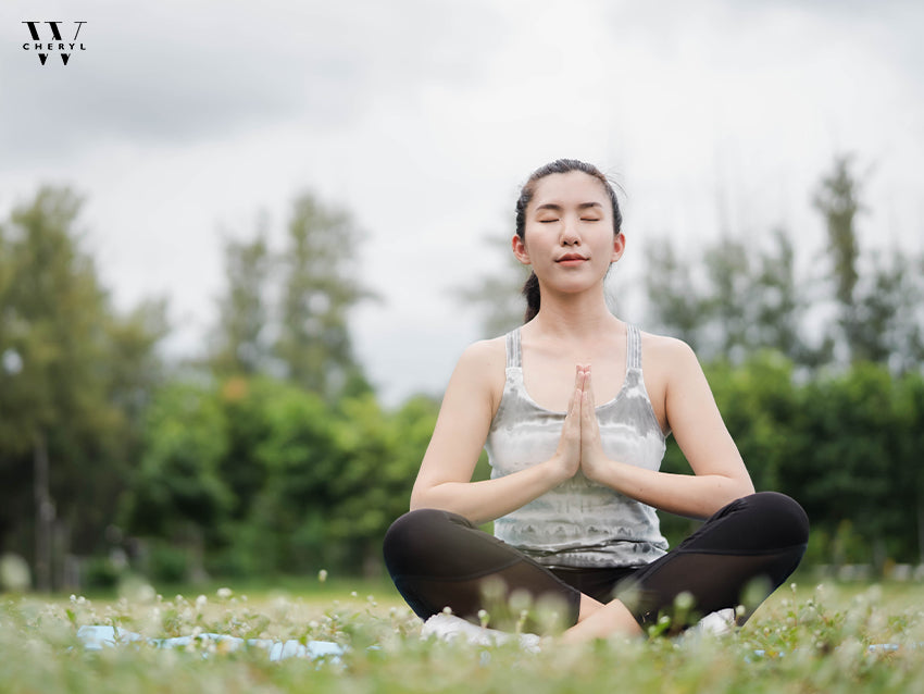 woman doing yoga to detoxify